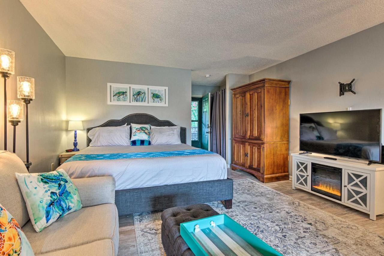 Modern Studio With Balcony About 1 Mi To Lake Lure! Exterior photo